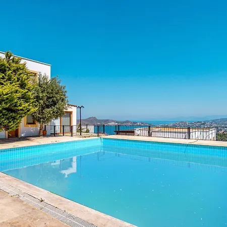2 Bedroom Flat With Garden And Sea View In Yalikavak Appartamento *